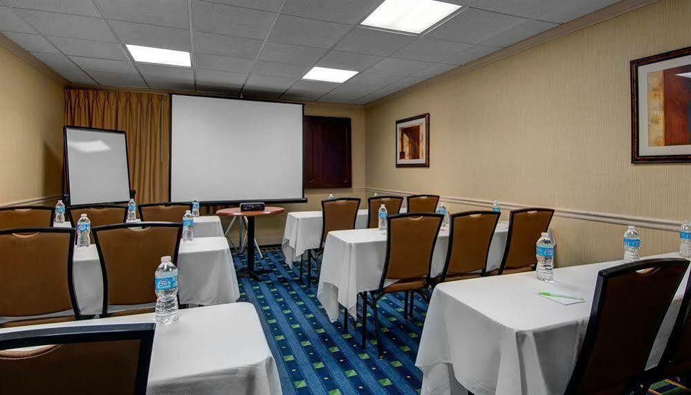 Springhill Suites By Marriott Литъл Рок Екстериор снимка